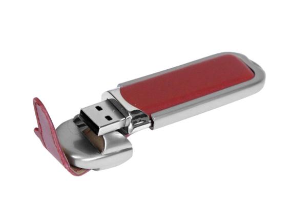 USB 3.0- флешка на 32 Гб с массивным классическим корпусом