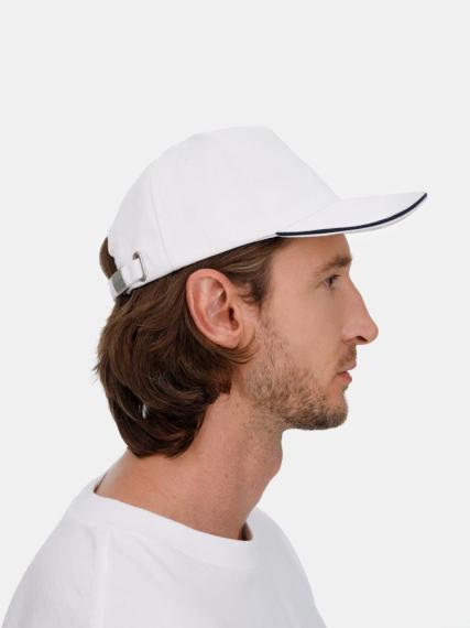Бейсболка Classic 2.0, белая с темно-синим кантом